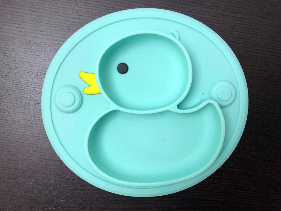 secondhand BUNDLE Feeding Accessories, Qshare Toddler Plates