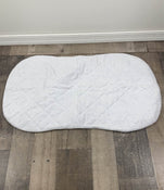 secondhand iLuvBamboo Waterproof Bassinet Cover