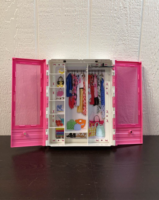 secondhand Barbie Fashionista Ultimate Closet