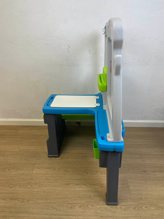 secondhand Step2 Great Creations Art Center