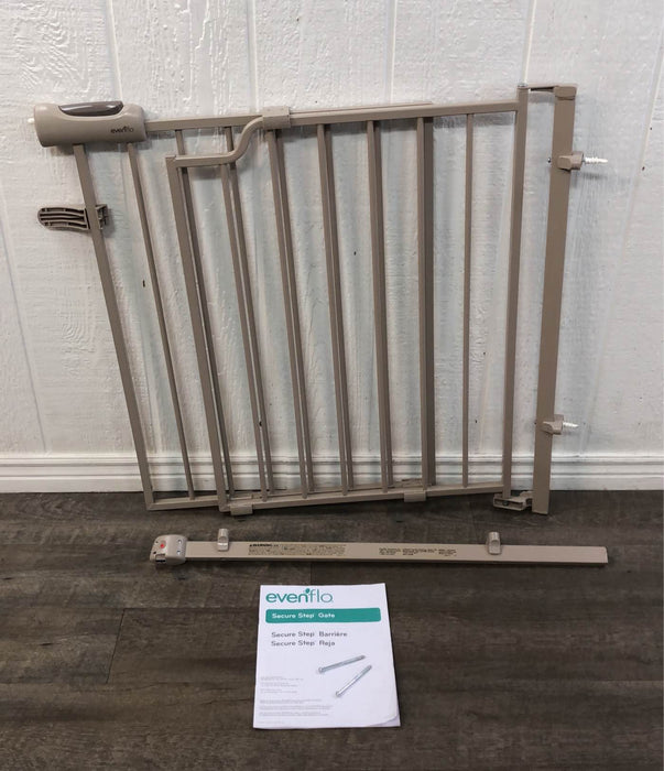 used Evenflo Secure Step Gate