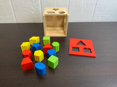 used KidKraft Shape Sorting Cube