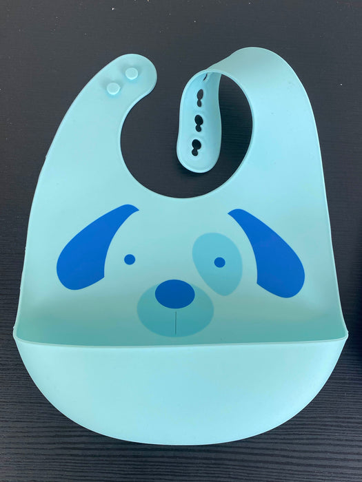 Shop Cloud Island Silicone Bibs at GoodBuy Gear