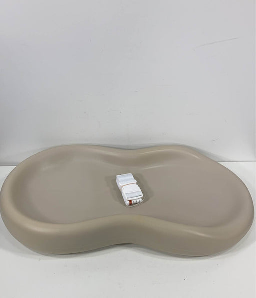 secondhand Keekaroo Peanut Changing Pad, Vanilla