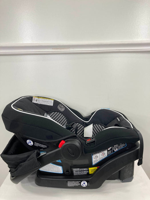 used Graco SnugRide SnugLock 35 XT Infant Car Seat