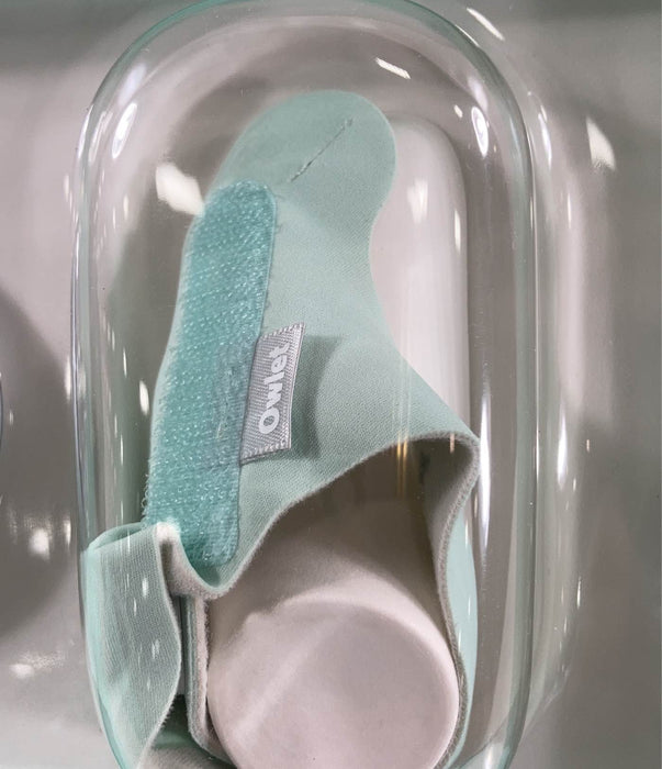 Shop Owlet Dream Sock, Bedtime Blue at GoodBuy Gear