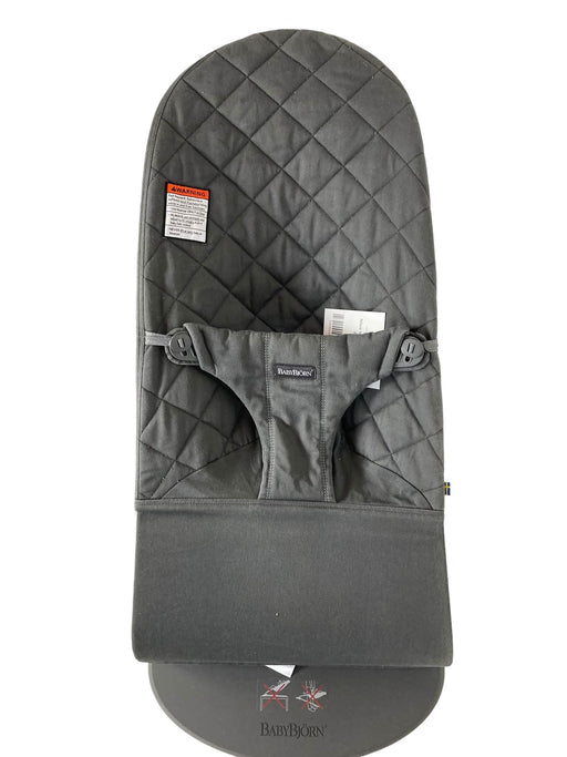 secondhand BabyBjorn Bouncer Bliss, Dark Gray Frame, Anthracite Cotton Classic Quilt