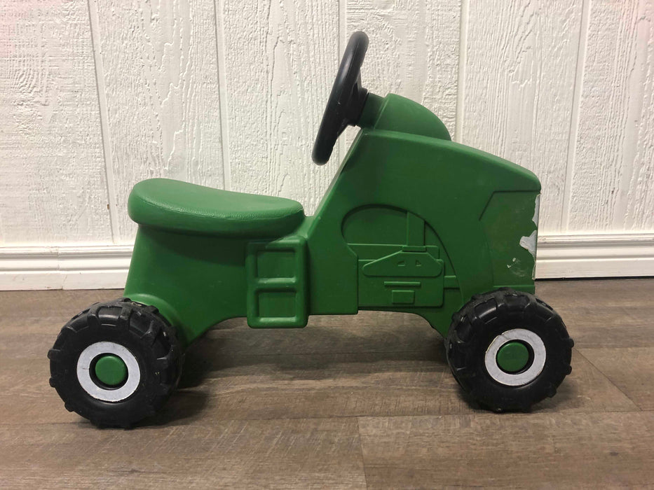 Shop John Deere Foot to Floor Ride On Tractor Toy at GoodBuy Gear