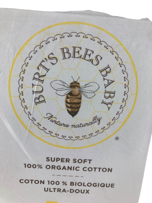 Shop Burt's Bees Baby BEESNUG Fitted Bassinet Sheet 2 Pack, Blossom at GoodBuy Gear