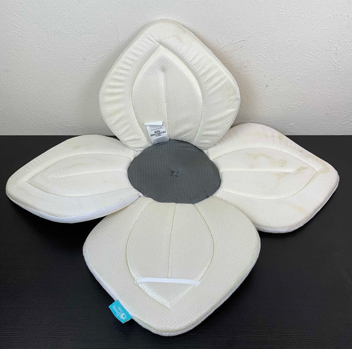 Shop Blooming Bath Baby Bath, Sunflower at GoodBuy Gear