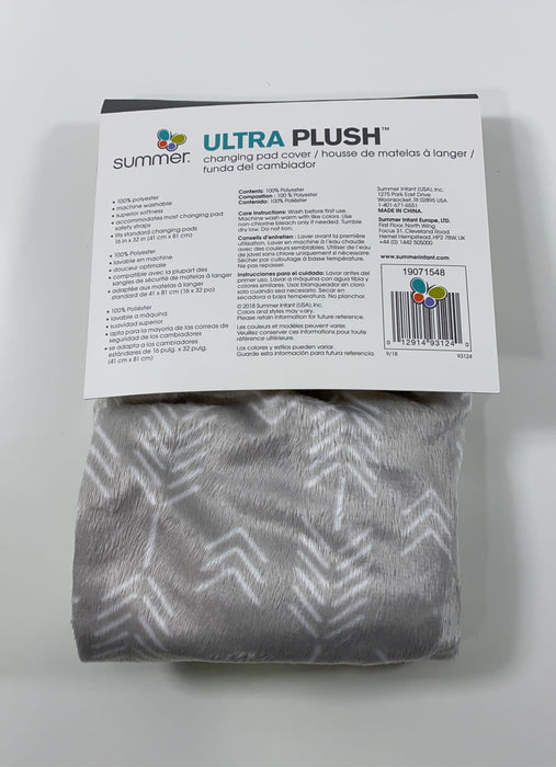 secondhand Summer Infant Ultra Plush Changing Pad Cover, Grey Arrows