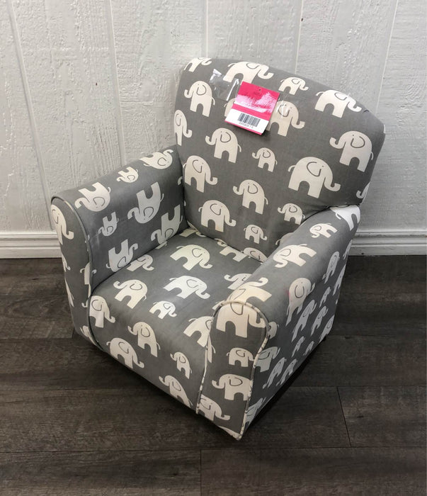 used Chapter 3 Kids Rocking Chair