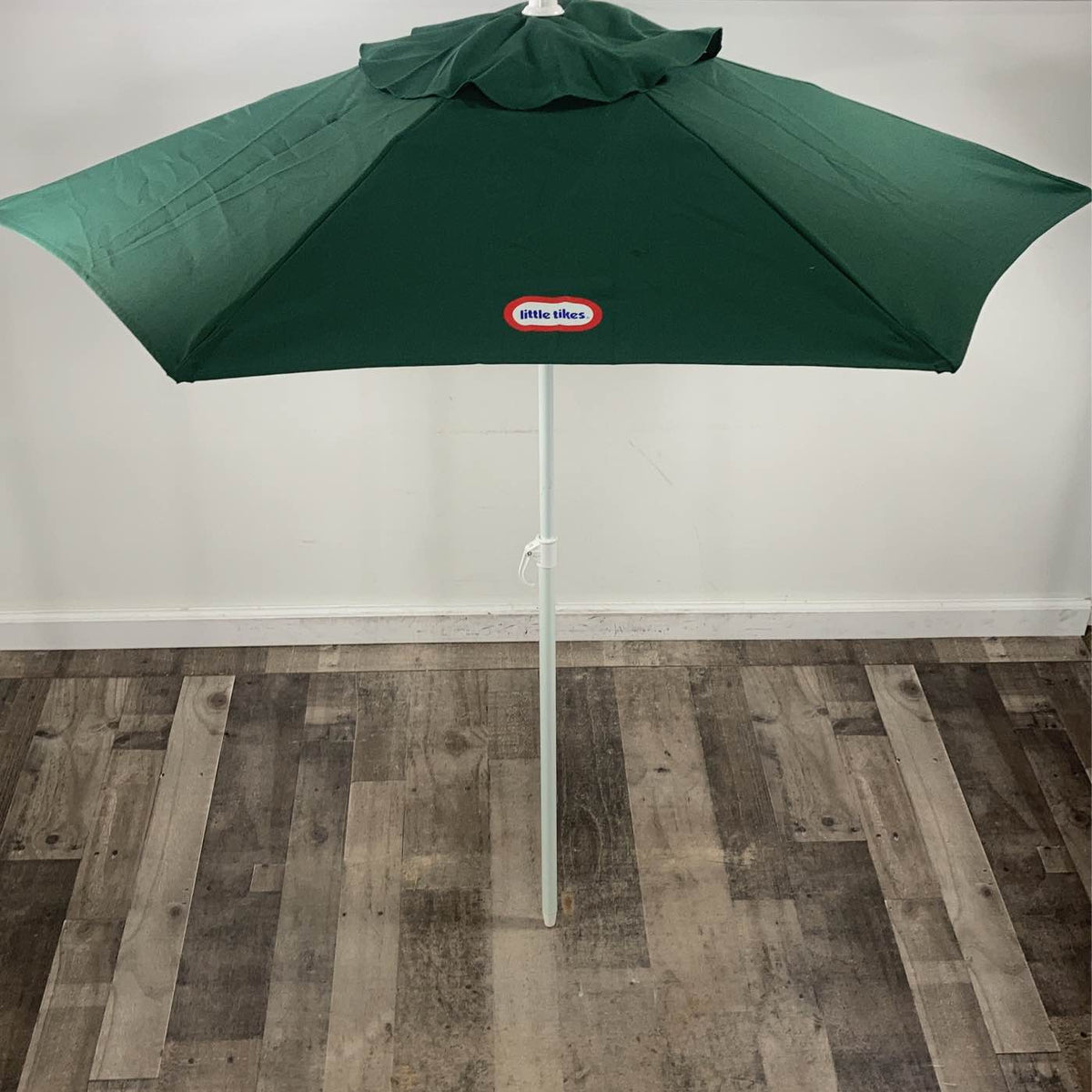 Little Tikes Umbrella for Picnic Table