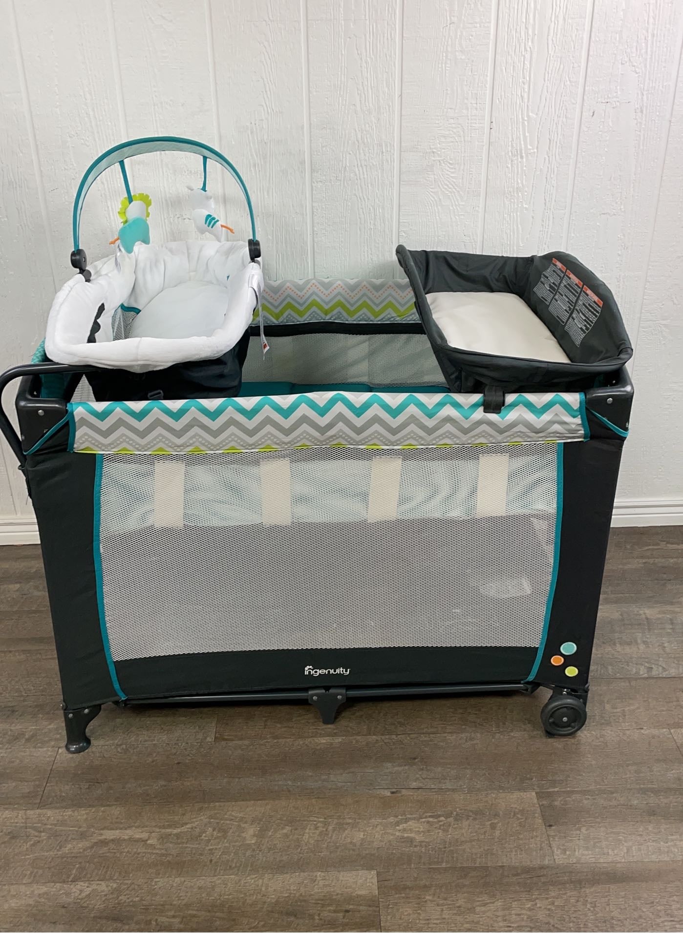 Ingenuity pack outlet and play bassinet