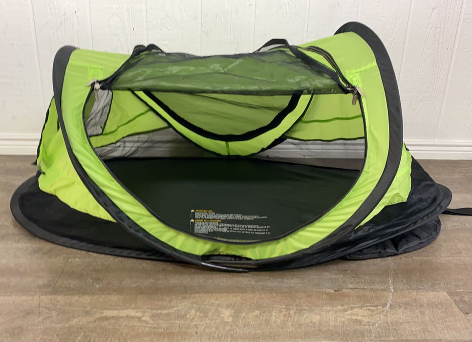 secondhand KidCo PeaPod Plus Portable Travel Bed