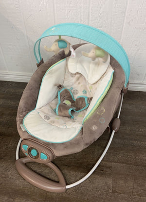 The gentle sale automatic bouncer