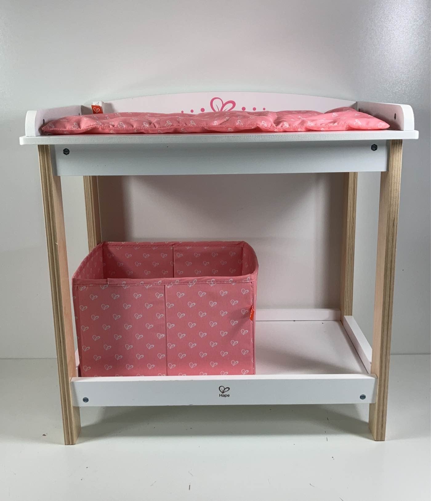 Hape store changing table