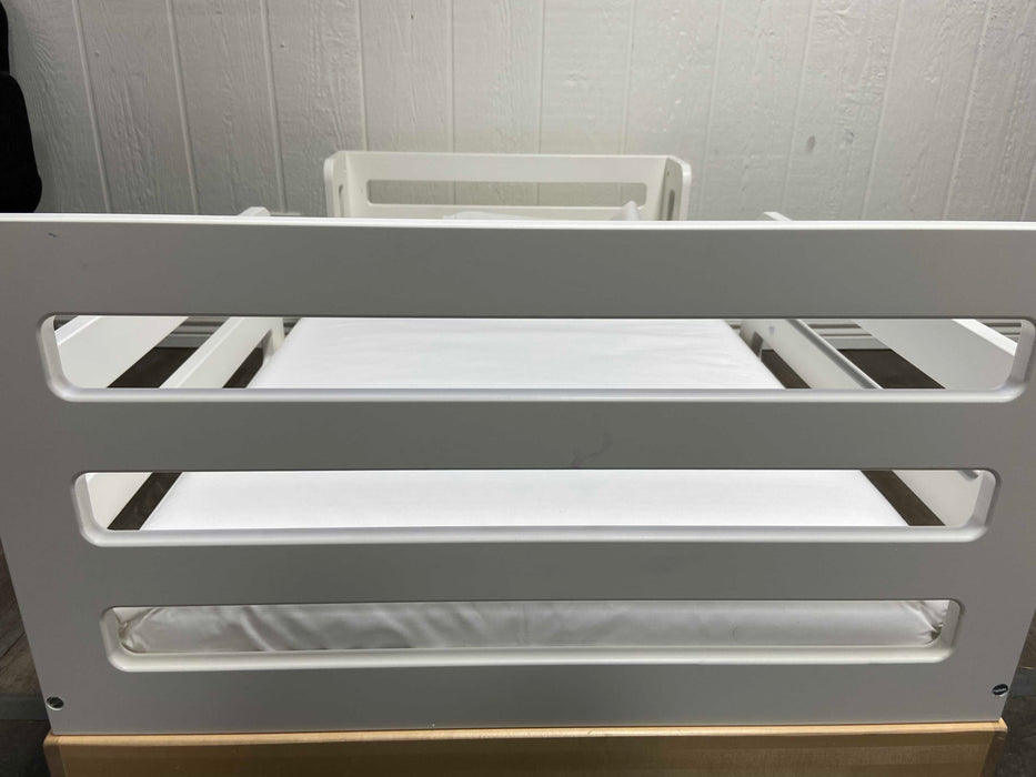 secondhand Home Nursery