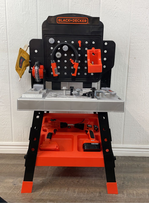 used Black+Decker Tool Bench