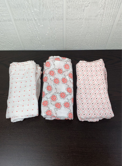 used BUNDLE Baby Blankets