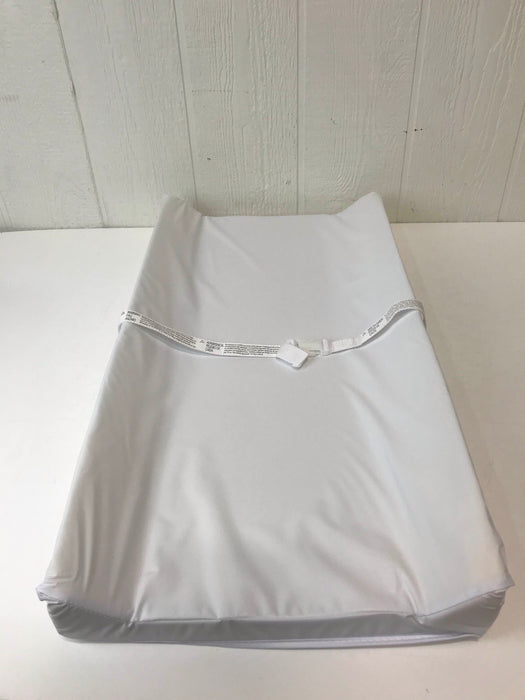 Shop BUNDLE Changing Pad With Covers at GoodBuy Gear