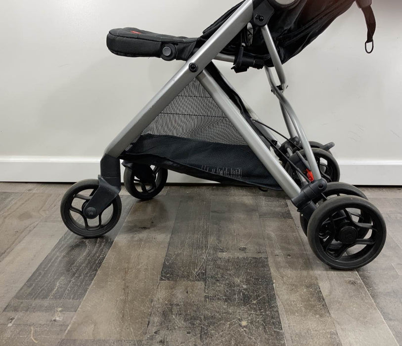 used gb Alara Stroller