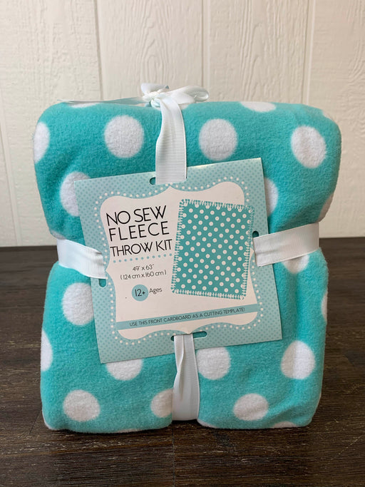 used No Sew Fleece Throw