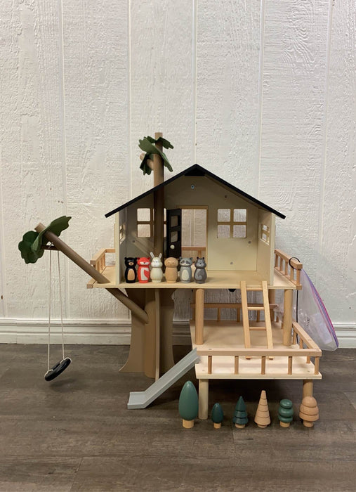 secondhand Hearth & Hand Magnolia Wooden Toy Tree House