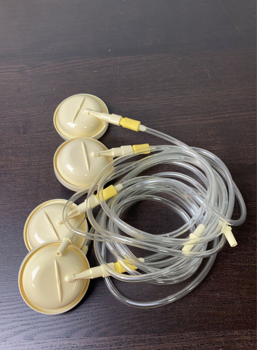 Shop BUNDLE Medela Accessories at GoodBuy Gear
