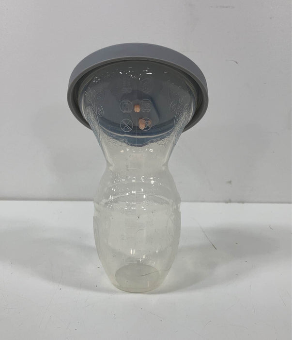 Shop Haakaa Manual Breast Pump at GoodBuy Gear