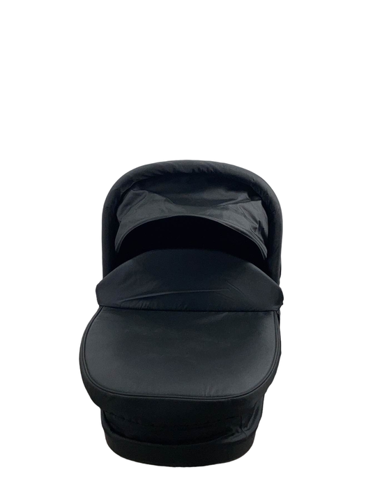 used Thule Urban Glide Bassinet