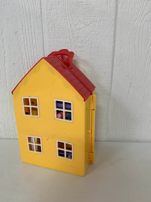 Shop Peppa Pig Deluxe House Playset at GoodBuy Gear