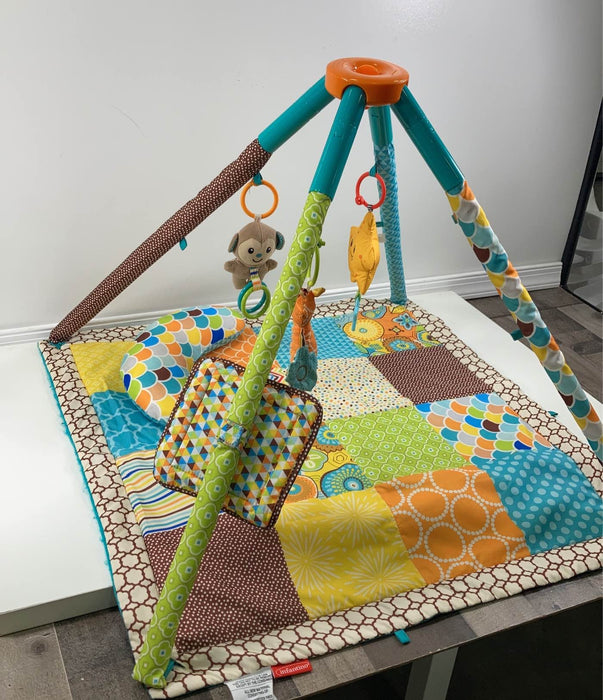secondhand Infantino Peek And Play Tummy Time Activity Mat