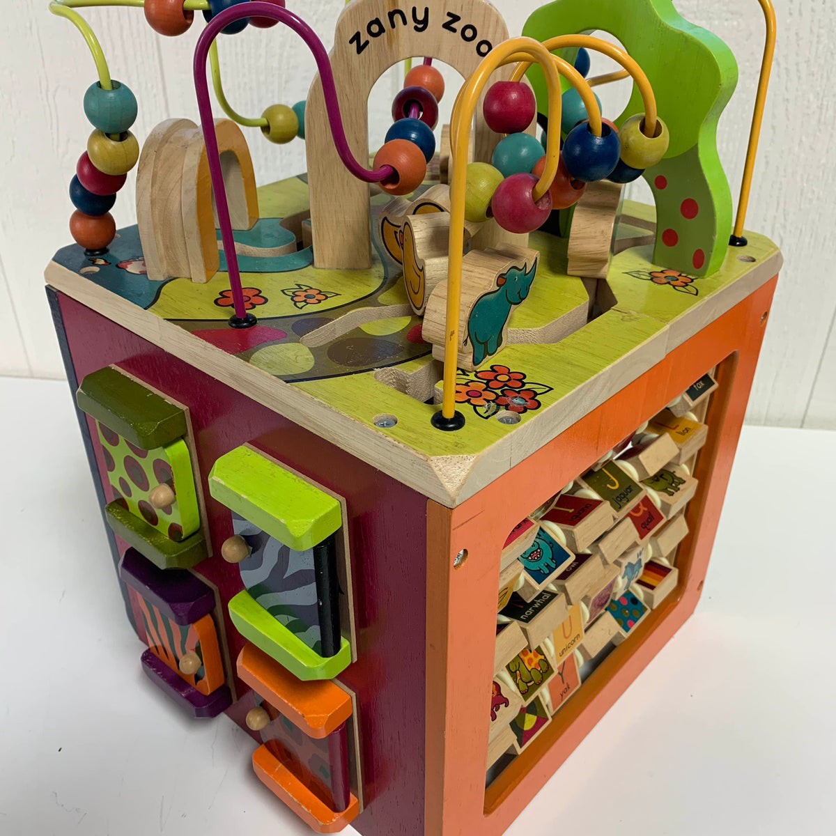 Toys Zany Zoo Wooden Activity Cube