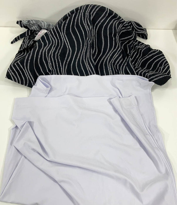 Shop BUNDLE Bibs And Burp Cloths, With Nursing Cover at GoodBuy Gear