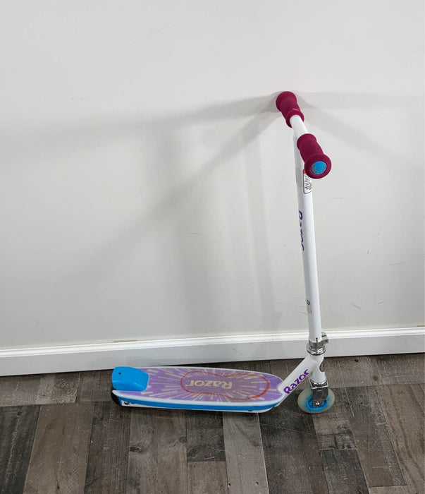secondhand Razor Electric Party Pop Scooter