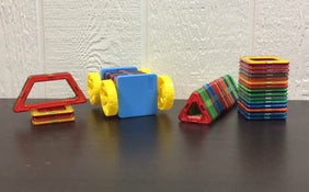 used Magnetic Tile Set