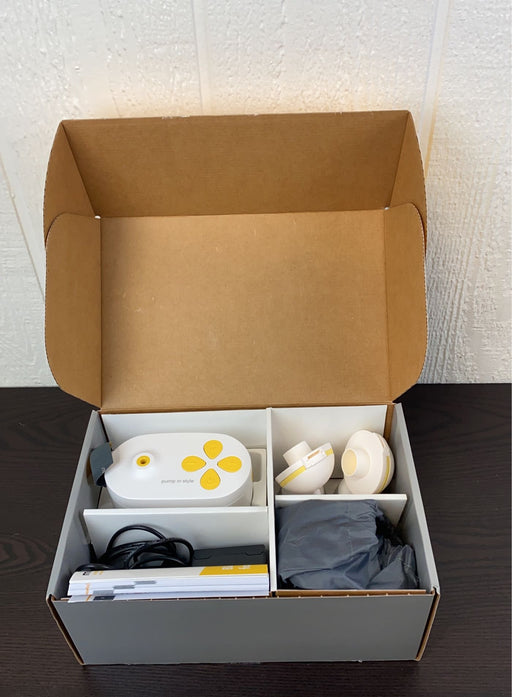 secondhand Medela Pump In Style with MaxFlow