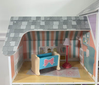 secondhand KidKraft Grand Estate Dollhouse