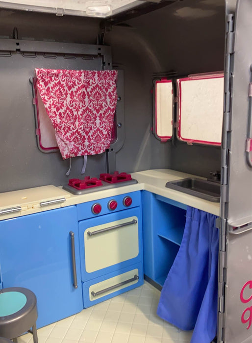 Our Generation RV Seeing You Camper