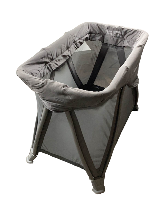 secondhand Nuna COVE Aire Travel Crib, Oxford