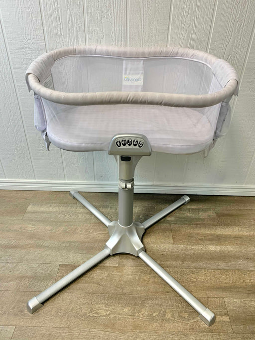 used Halo BassiNest Swivel Sleeper Luxe Plus Series