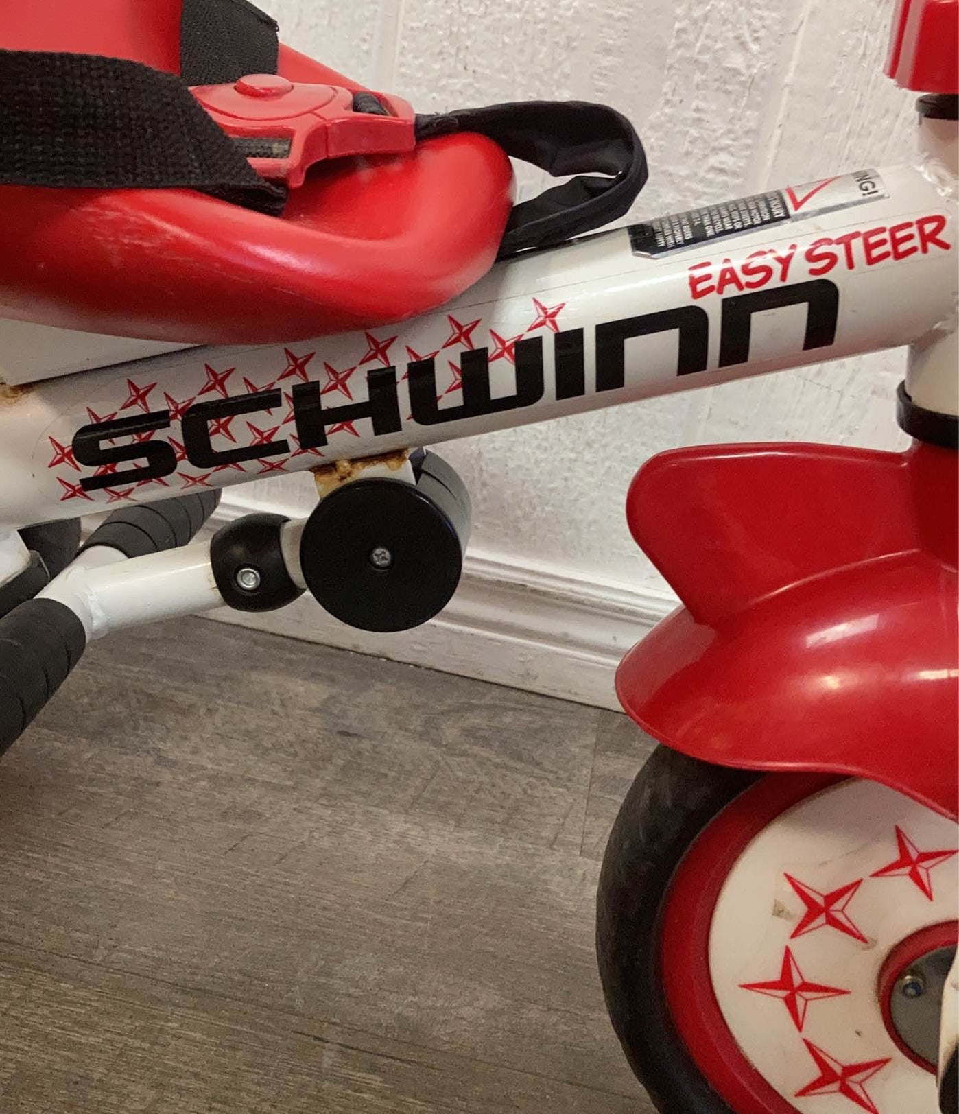 Schwinn Easy Steer Tricycle GoodBuy Gear