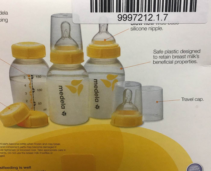 Shop Medela Breastmilk Bottle Set at GoodBuy Gear