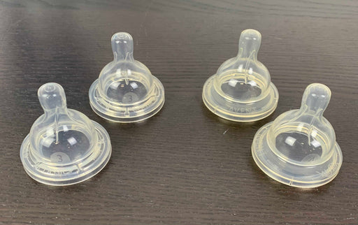 used BUNDLE Philips Avent Nipples