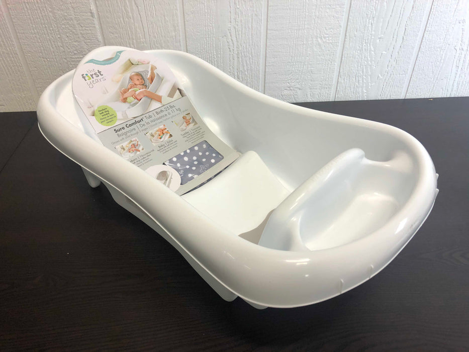 used The First Years Sure Comfort Newborn To Toddler Tub, White