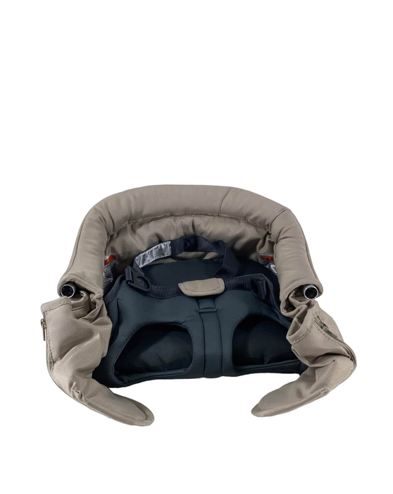 Shop Inglesina Fast Table Chair, Cream at GoodBuy Gear
