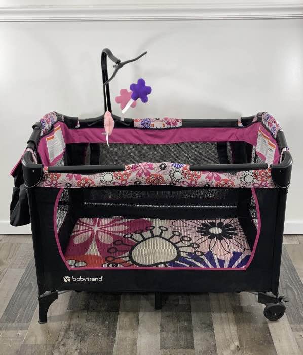 Baby Trend Nursery Center Playard, Floral Garden