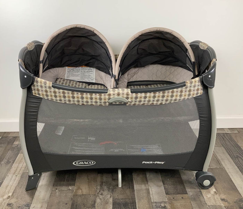 secondhand Graco Pack 'n Play Playard With Twin Bassinets, Yes