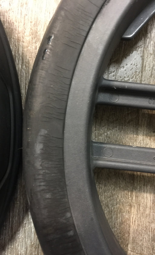 secondhand UPPAbaby VISTA Wheel Replacement